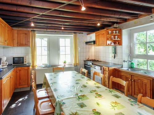 Agroturismo Holiday Home A Tchappe Mele Brisy Gouvy