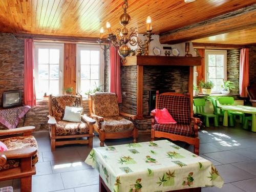 Agroturismo Holiday Home A Tchappe Mele Brisy Gouvy