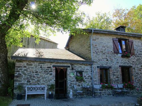 Lodge Holiday Home La Bergerie Baillamont