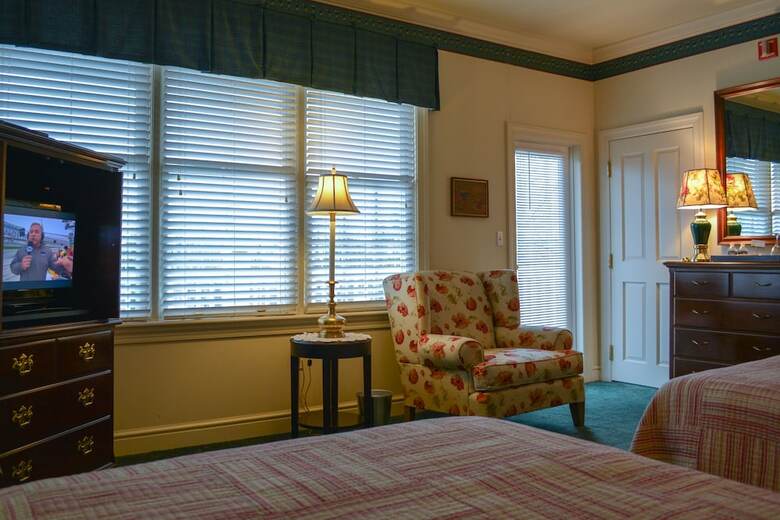 Bed & Breakfast Doone's Inn At Oakmont