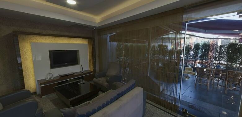 Lion City Hotel