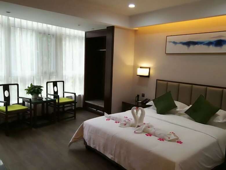 Yuan Se Ya Ju Hotel