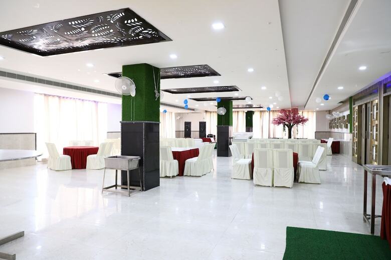Diwan Hotel And Restaurant