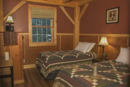 Lodge Robert Frost Mountain Cabins