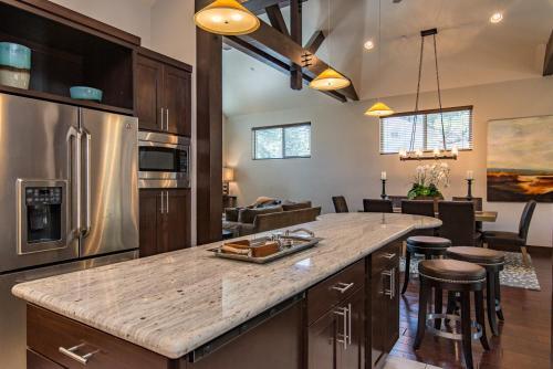 1310 Omalley Dr Home