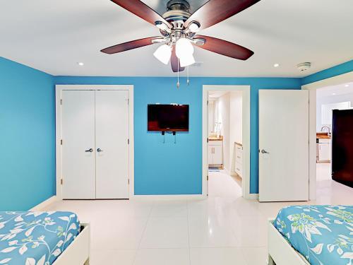 Apartamento 6300 Padre Blvd Condo Unit 877