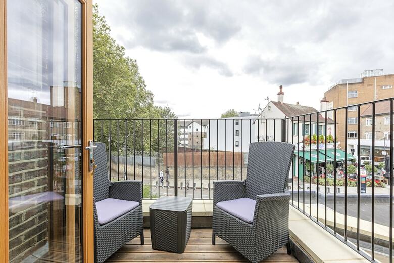 Fulham Road Apartments