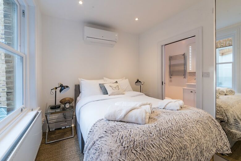 Fulham Road Apartments