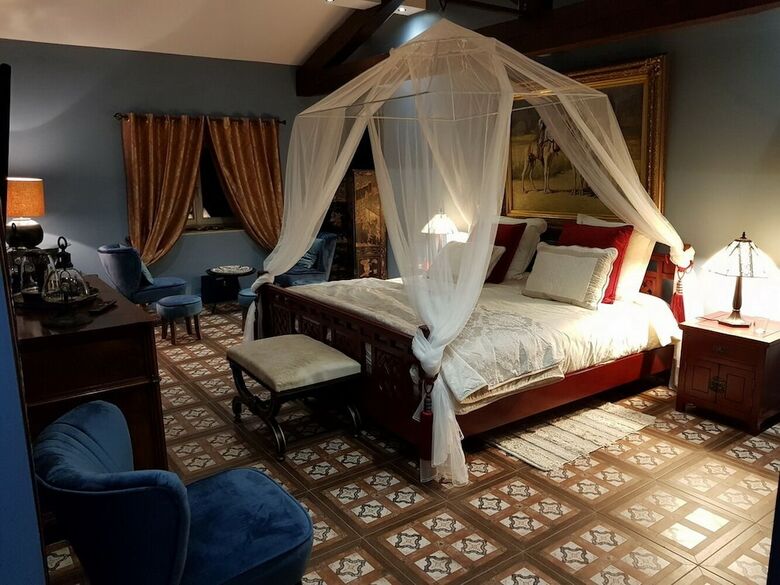 Bed & Breakfast Ch�teau Des P�richons
