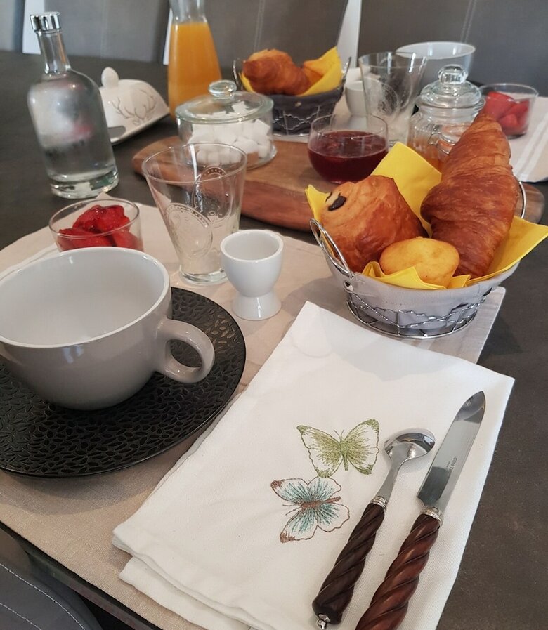 Bed & Breakfast Ch�teau Des P�richons