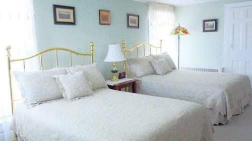 J. D. Thompson Inn Bed And Breakfast