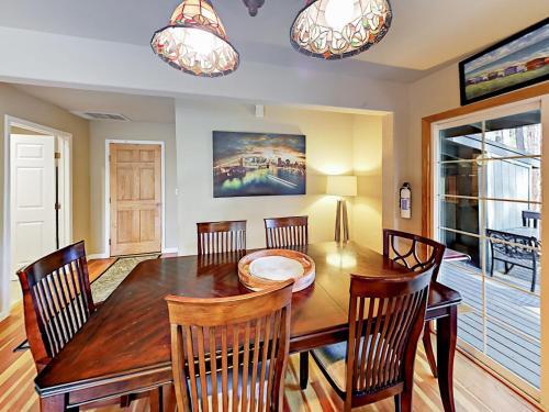 3575 April Dr Home