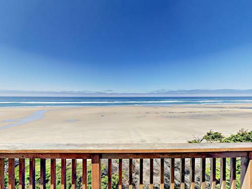 13610 S Coast Hwy Home