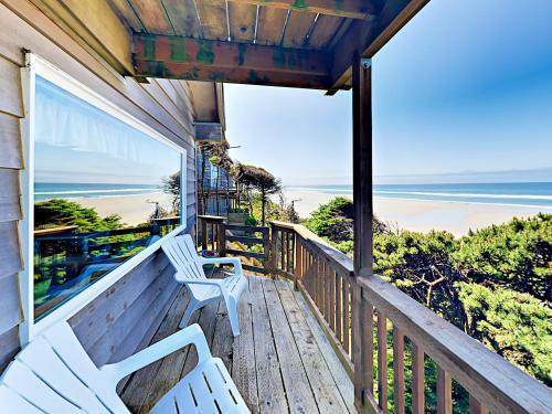 13610 S Coast Hwy Home