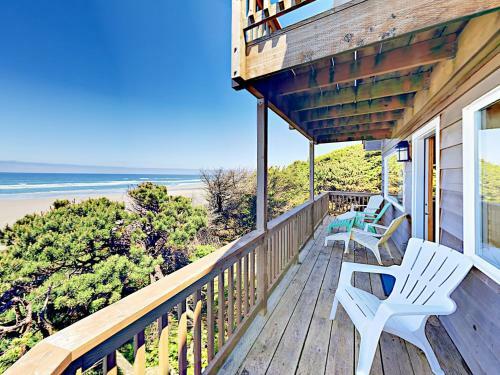 13610 S Coast Hwy Home