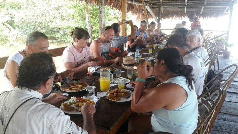 Posada Explorer Lodge