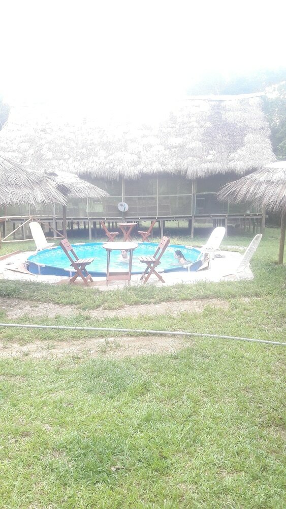 Posada Explorer Lodge