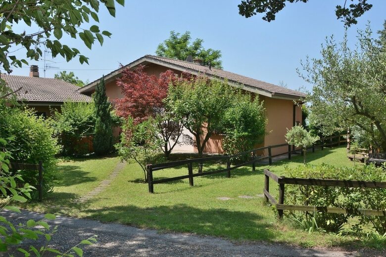 Apartamento Residence Ai Vigneti With Pool