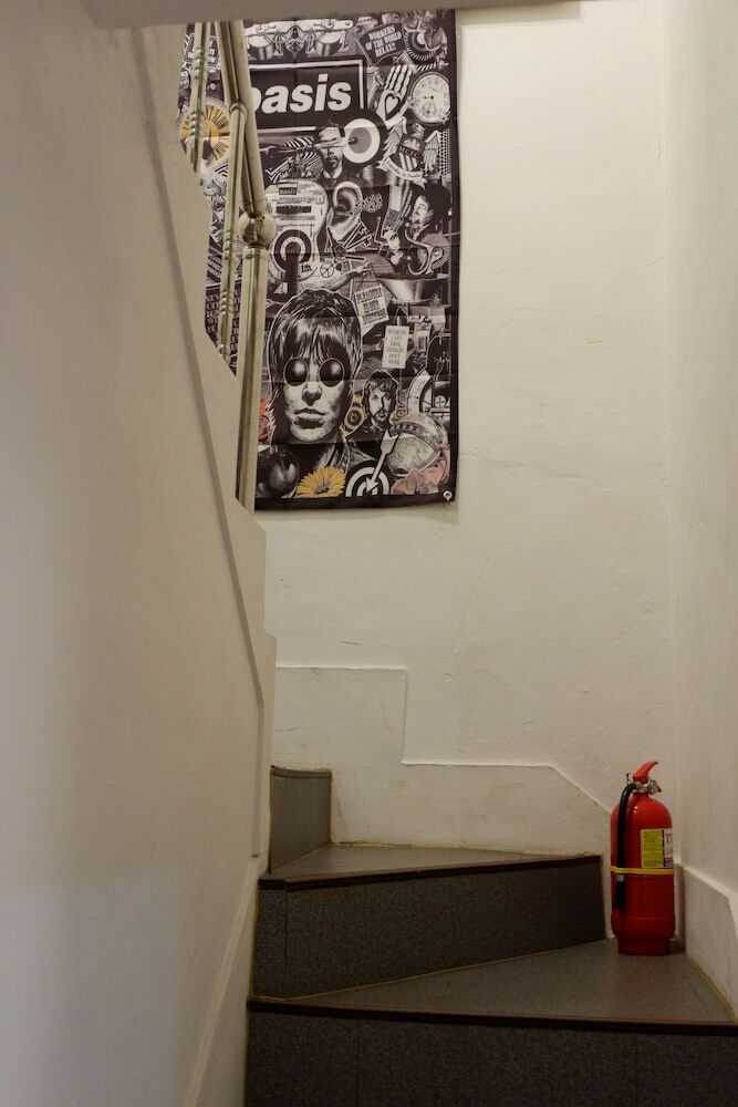 Hostal Haru The Guesthouse - Hostel
