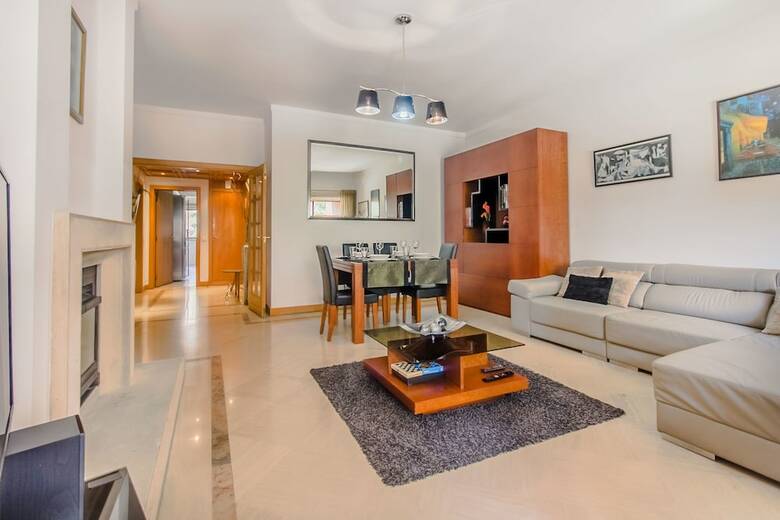 Apartamentos Lisbon Place And Beyond