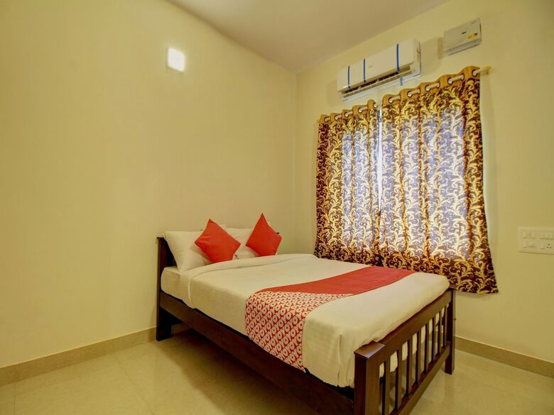 Hotel Oyo 16667 Taj Palace