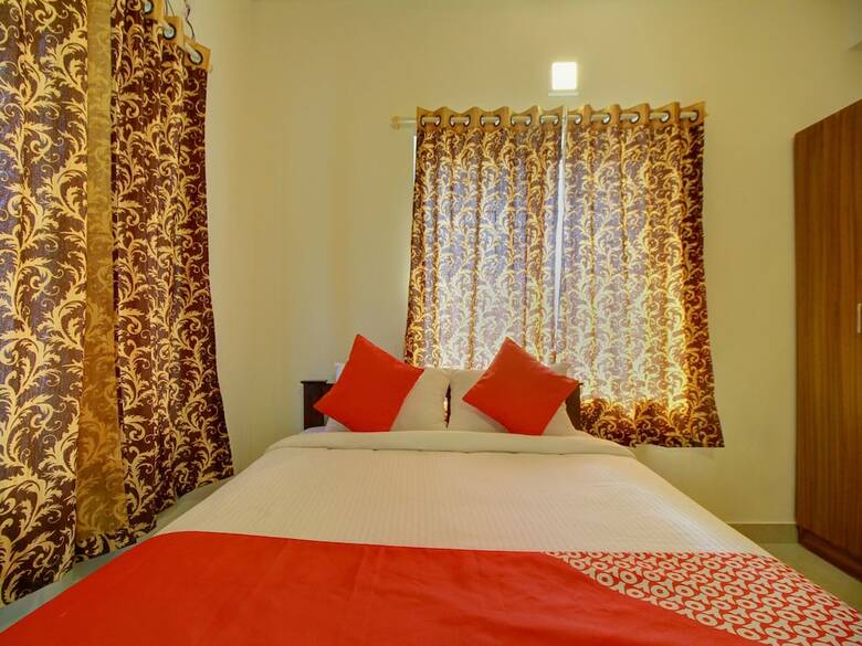 Hotel Oyo 16667 Taj Palace