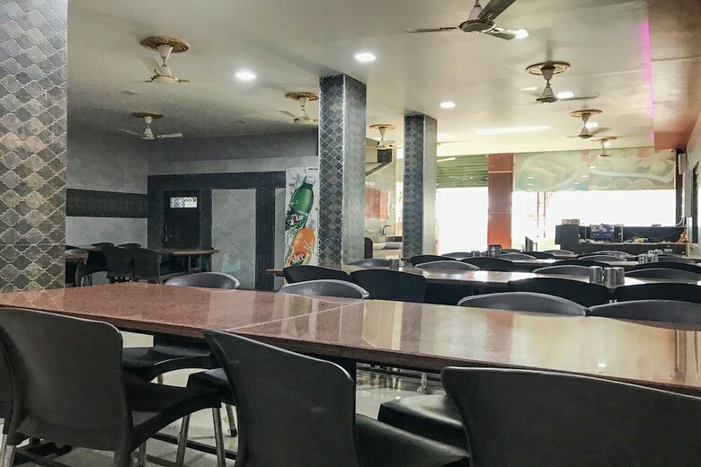 Hotel Oyo 22225 Baba Ramdev