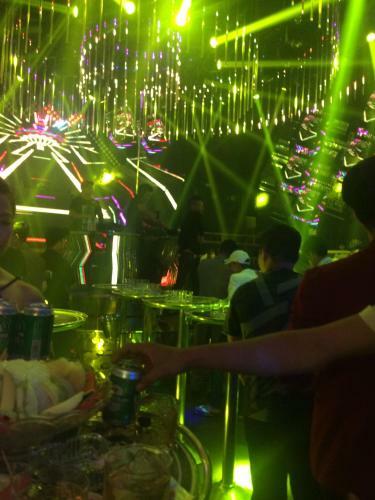 Bed & Breakfast Lam Long Luan Homestay