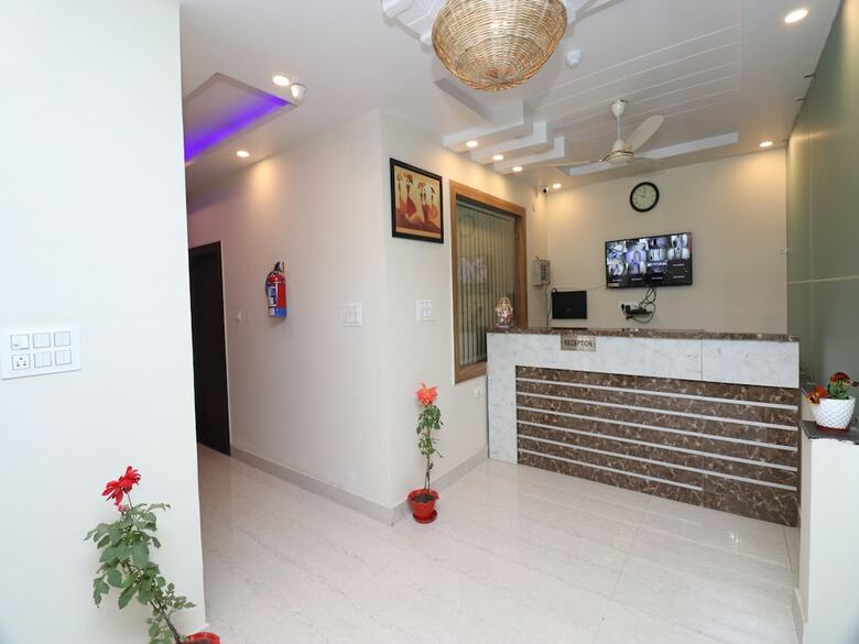 Oyo 23609 Hotel A S Residency