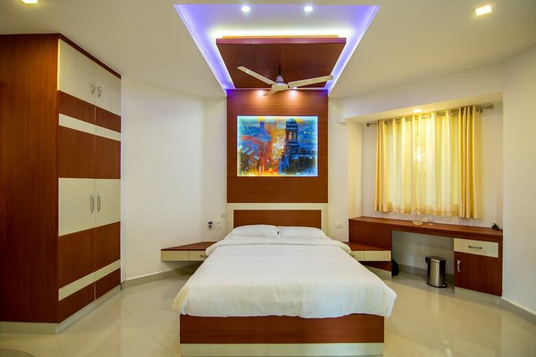 Hotel Edakkal Village Resort