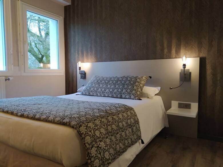 Hotel H�tel Le Corbusson