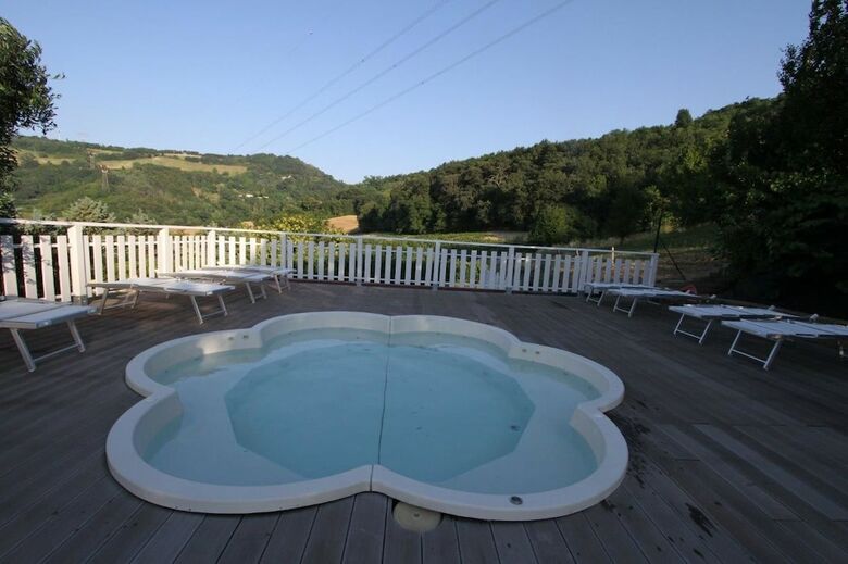 Agroturismo Country House L'isola Che Non C'�