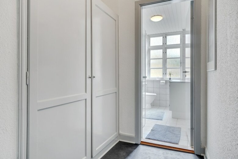 Apartment 2 Bedroom With Lake View