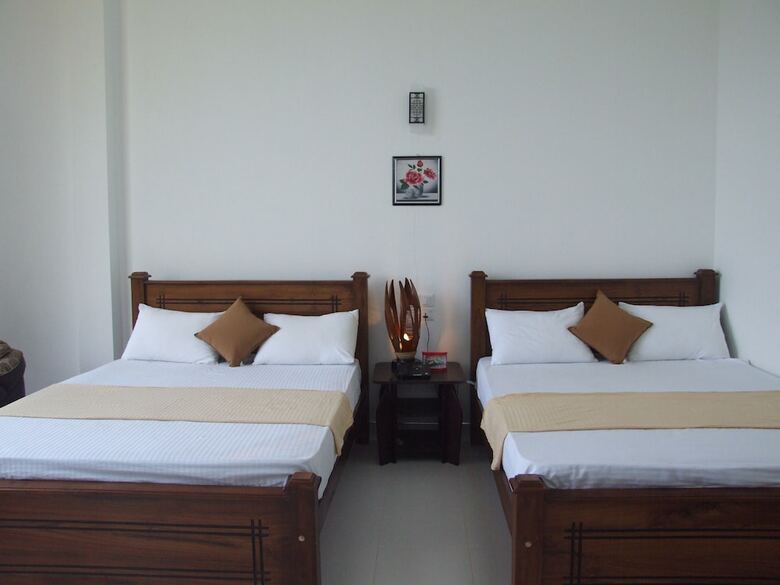 Hostal Mountriver Hotel