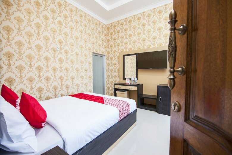Capital O 540 Esther Hotel