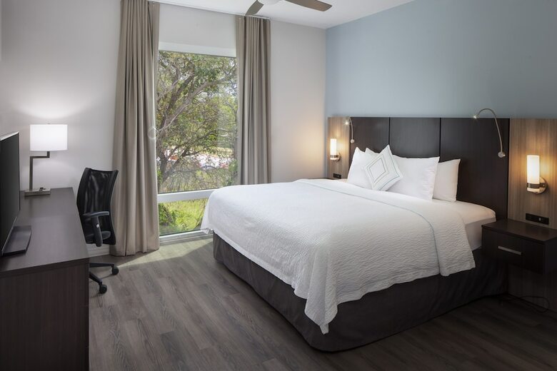 Star Suites: An Extended Stay Hotel