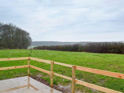 Halfmoon Wood