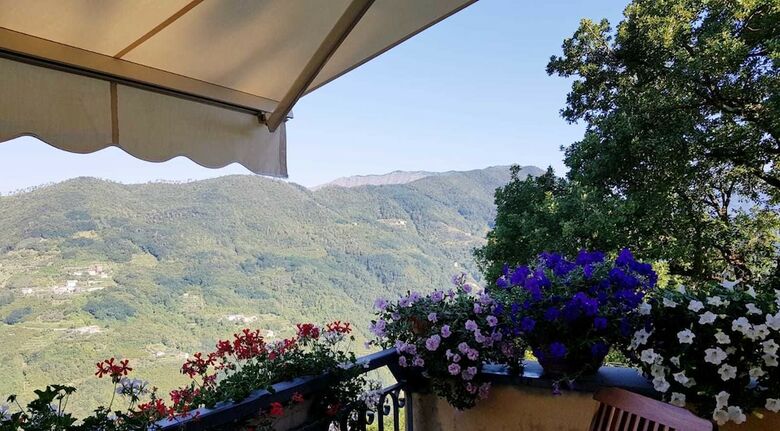 Bed & Breakfast Elsa House