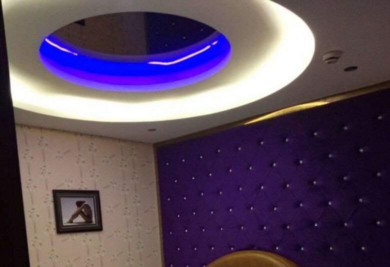Xiangqing Business Hotel