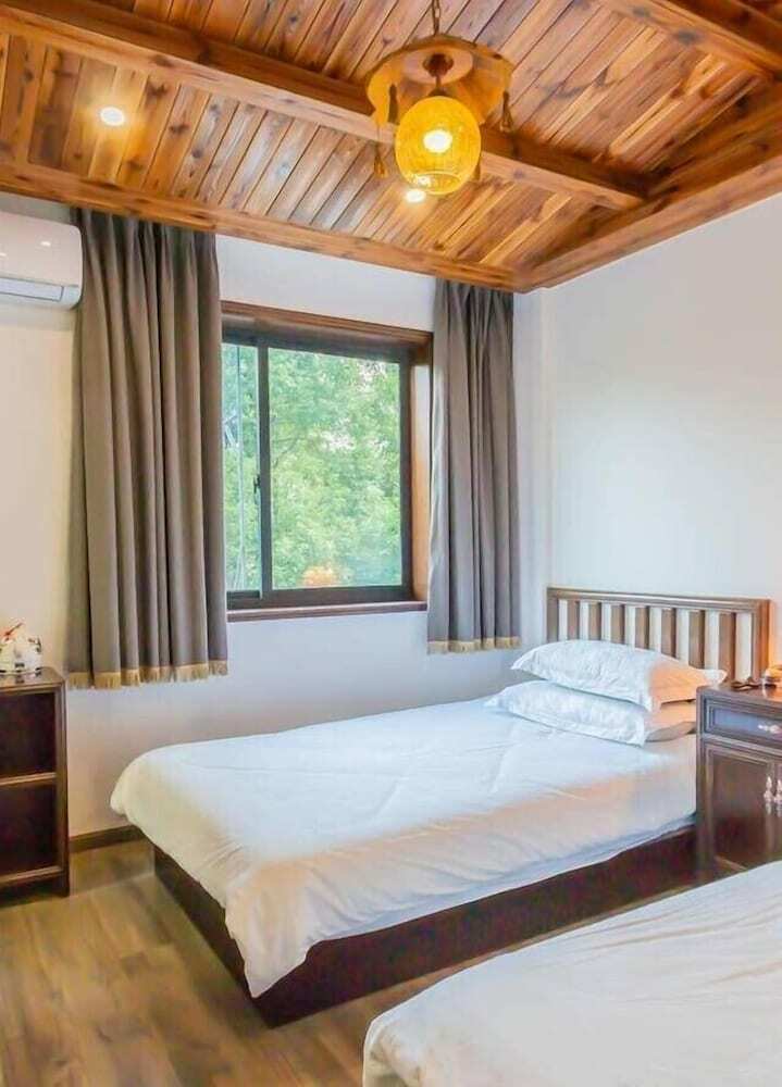 Shenhai Business Hotel