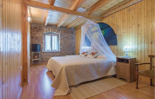 Four-bedroom Holiday Home In Jural