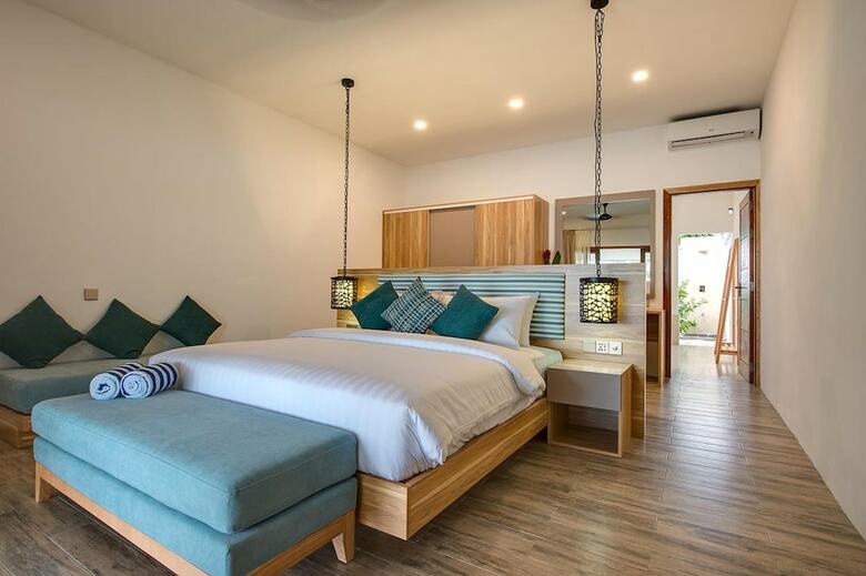 Hotel Rahaa Resort