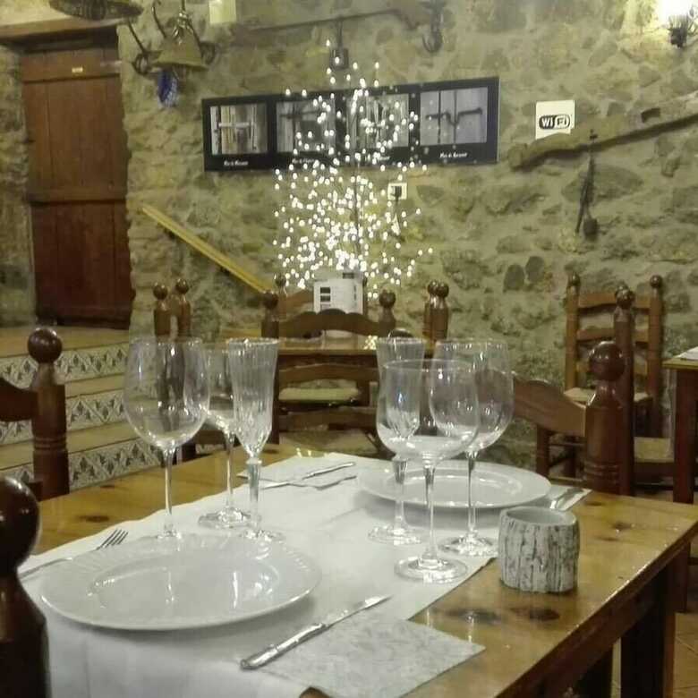 Hostal H Rural Casa Anna