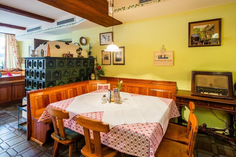 Hotel Restaurant Kollar G�bl
