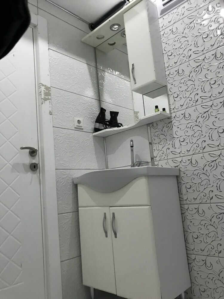 Apartamento Cnr Otelcilik