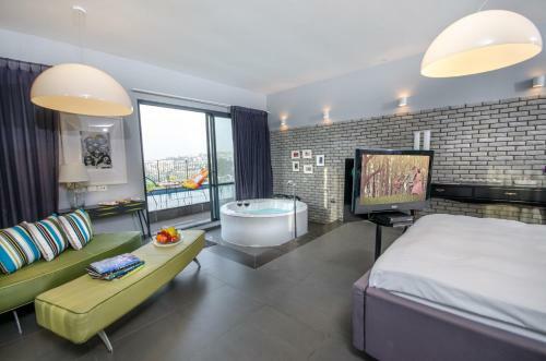 Lodge The Fifties Suites