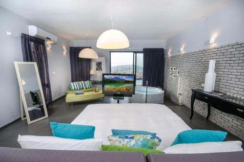 Lodge The Fifties Suites