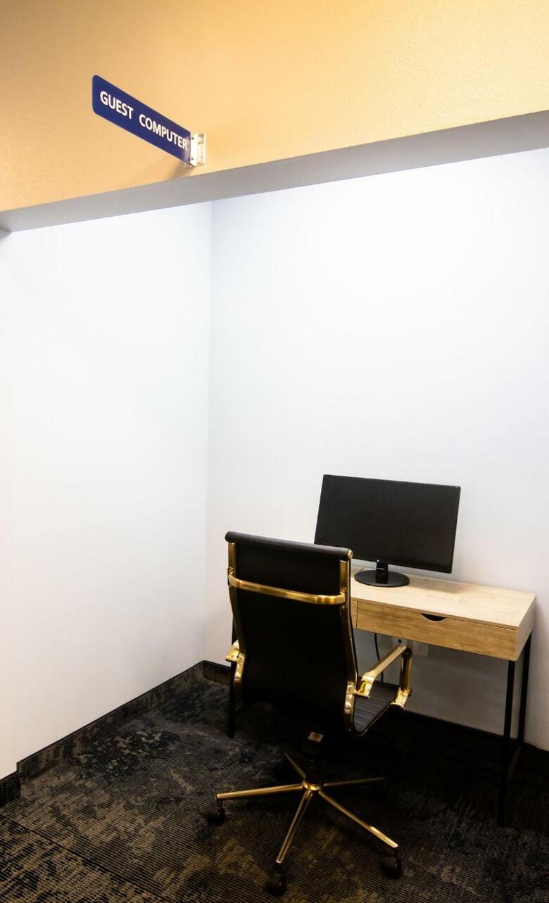 Hotel Coratel Inn & Suites Inver Grove Heights