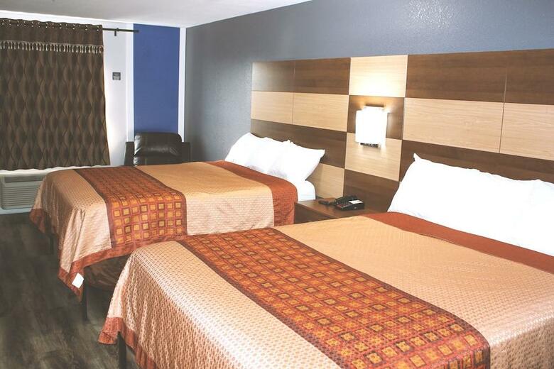 Hotel Coratel Inn & Suites Inver Grove Heights