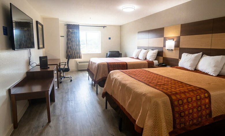 Hotel Coratel Inn & Suites Inver Grove Heights